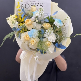 Hoa Không Chỉ Để Ngắm, Mà Để Cảm