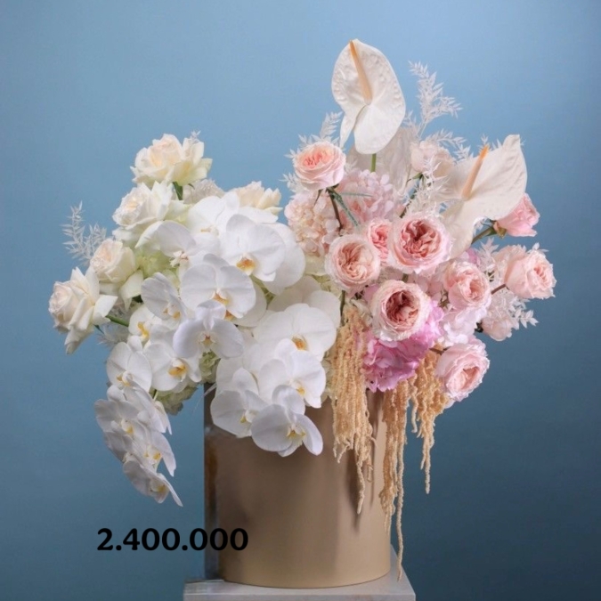 Orchid Elegance Box – Hộp Hoa Lan Thanh Lịch