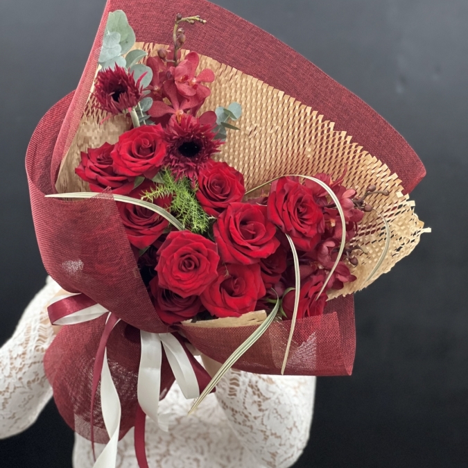 “Red Passion – Đam Mê Đỏ”