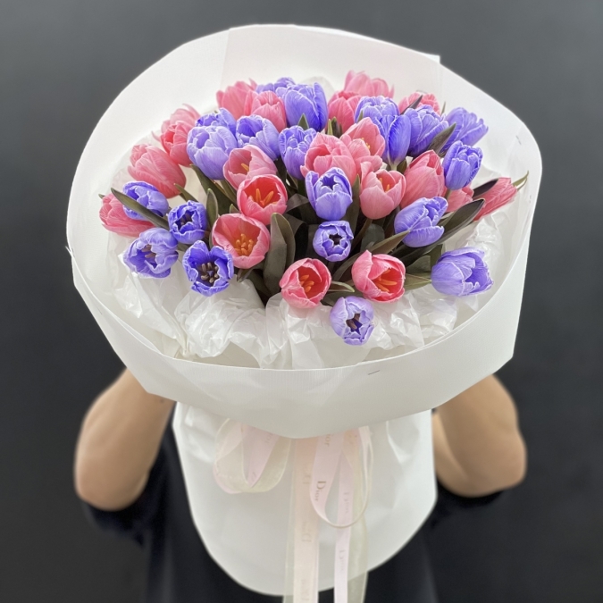 “Sắc Xuân Dịu Dàng”