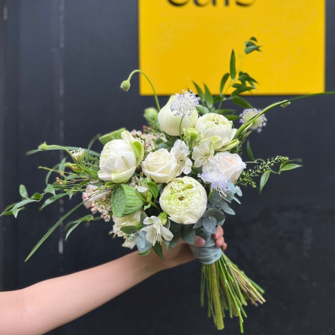 Hoa cưới Sen trắng mix