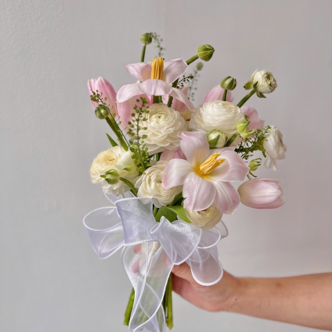Hoa cưới Tulip mix Mao lương tone hồng