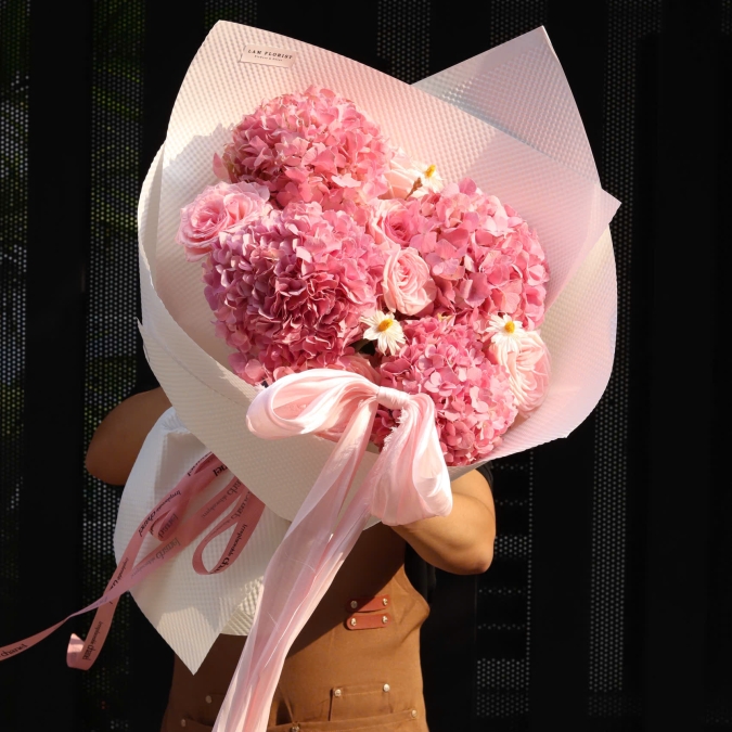 “Pink Étoile – Dấu Ấn Ngọt Ngào”