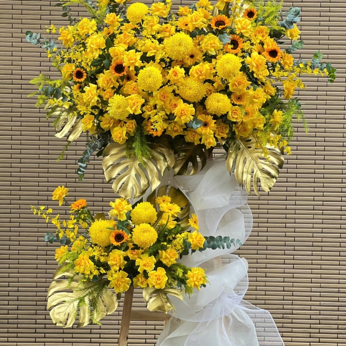 💛 Kệ Hoa Khai Trương Tone Vàng – Rực Rỡ Tài Lộc, Khai Trương Hồng Phát 