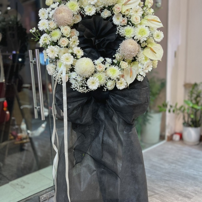 Kệ Chia Buồn Nhớ Mãi Không Quên