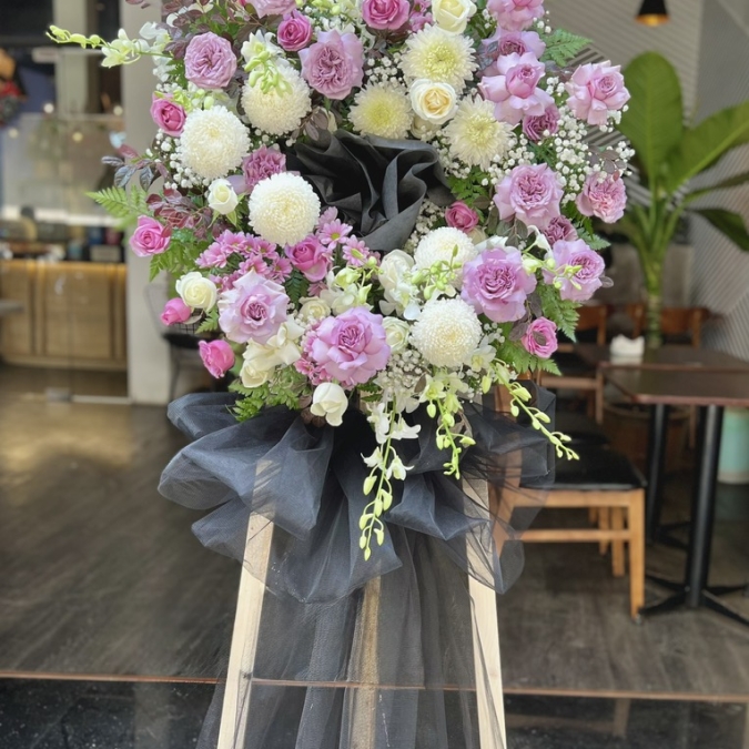  Kệ Hoa Viếng Tím Ghi Nhớ Người