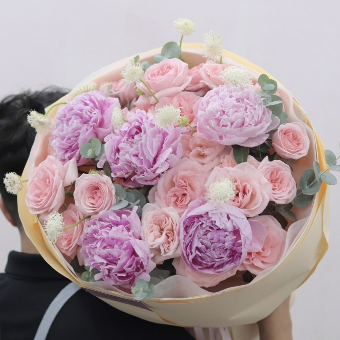 Bó Hoa Peony Dịu Dàng 