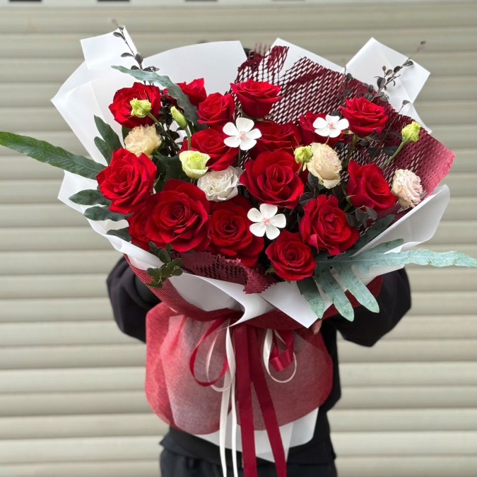 Bó Hoa Đỏ Mix Cúc  Gỗ