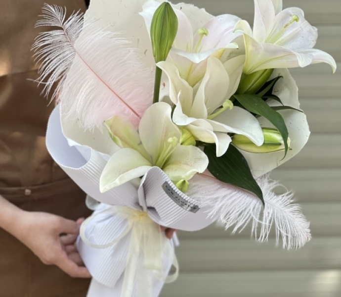 Lam Florist Và Hành Trình Gửi Gắm Cảm Xúc Qua Hoa