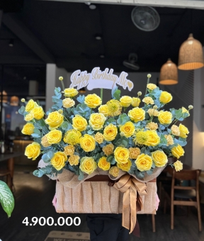 Queen of Golden Garden – Nữ Hoàng Vườn Vàng