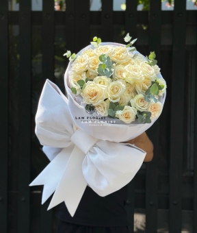 “White Poise – Thanh Khiết & Tinh Tế”