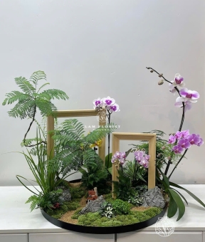 Khay Tiểu Cảnh Lan Hồ Điệp Tím Nhạt – Khung Cửa Sổ Nghệ Thuật