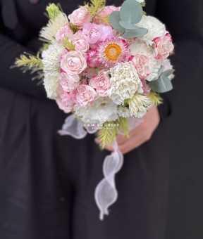 DÁNG NGỌC VĨNH HƯƠNG - HOA CÔ DÂU DÁNG TRÒN