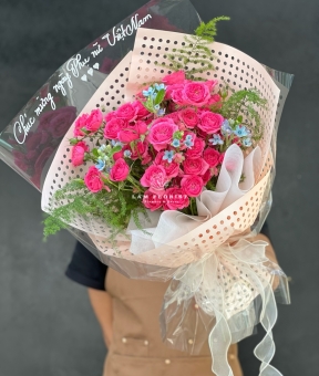 “Sắc Hồng Tri Ân”