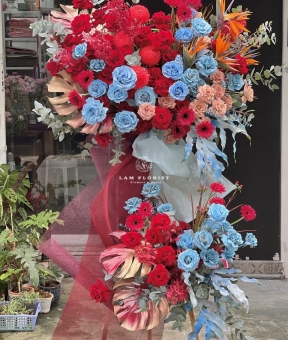 “Thành Công Rực Rỡ”