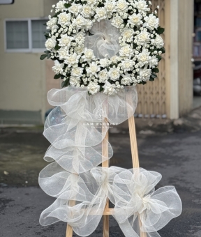 “Vòng Hoa An Tịnh”