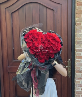 Trái Tim Rực Lửa - Bó hoa 50 bông hồng đỏ