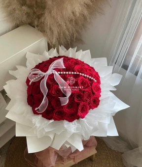 Bó Ohara đỏ tròn 99 bông