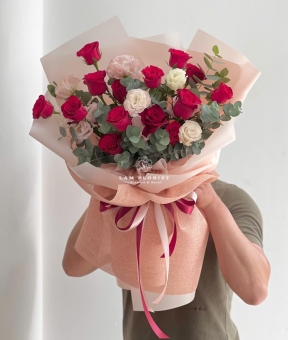 Bó hoa tone đỏ mix