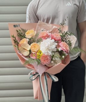 Bó hoa mix tone cam nhẹ nhàng