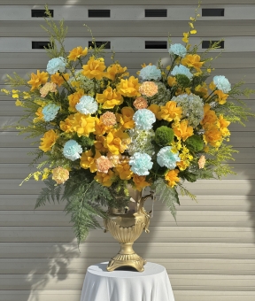 “Golden Harmony – Bản Giao Hưởng Ánh Sáng”