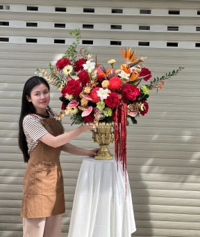 “Red Symphony – Khúc Ca Đam Mê & Quyền Lực”