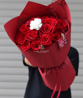 “Hồng Đỏ Tình Yêu – Điểm Chạm Dịu Dàng”