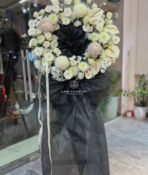 Kệ Chia Buồn Nhớ Mãi Không Quên