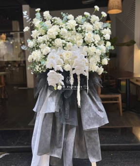 Kệ Chia Buồn Thành Kính Phân Ưu