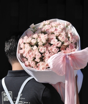 Bó Hoa Chúc Mừng Chiết Xạ