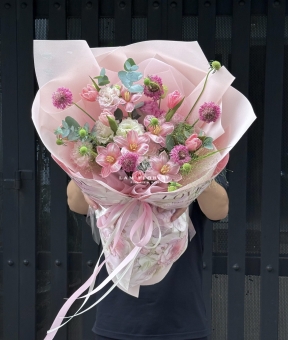 Bó Hoa Mix Tone Hồng Nhẹ Nhàng 
