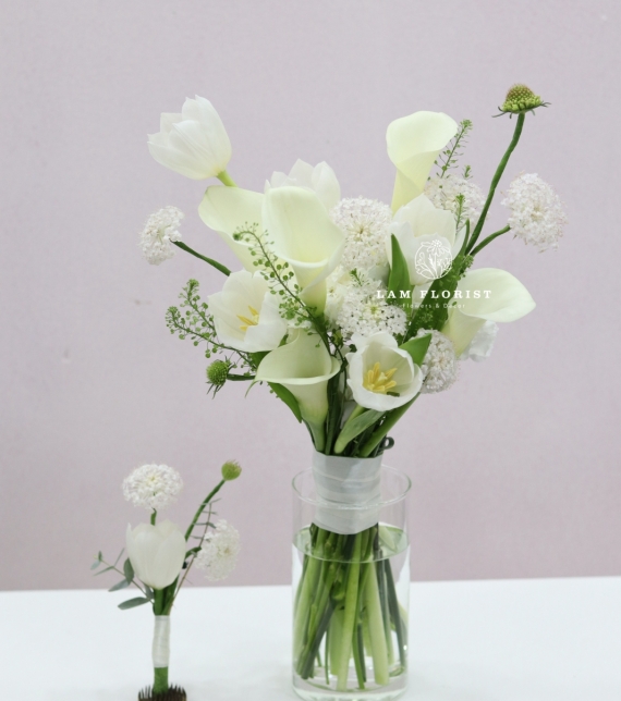 Bó Hoa Cô Dâu tone trắng - Calla Lily, Tulip, Thuý Châu