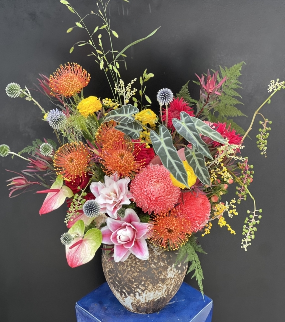 “Hương Ngọc Vinh Hoa” – Radiant Elegance