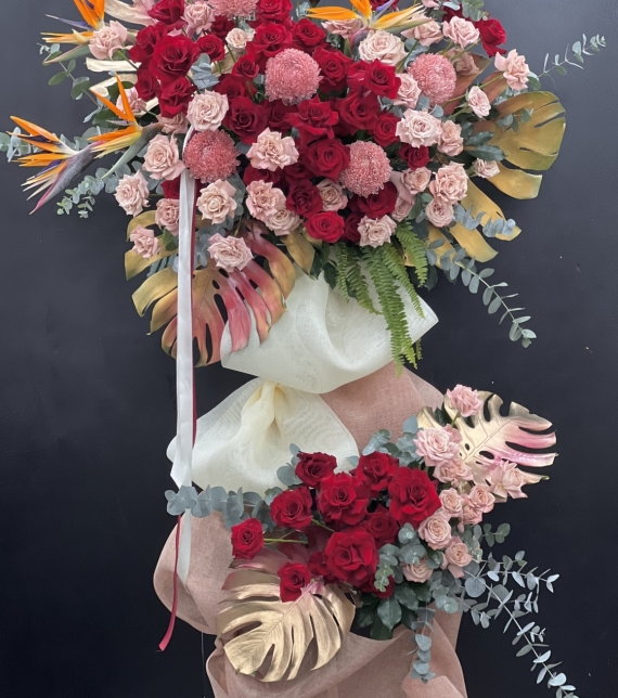 “Hồng Vinh Thịnh Đạt”