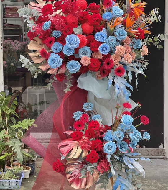 “Thành Công Rực Rỡ”