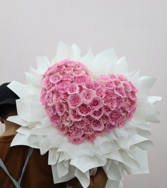 “Trái Tim Lạc Thần”