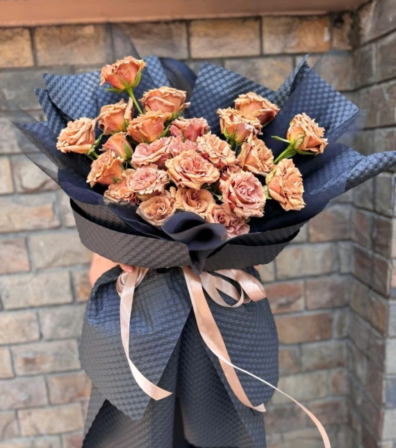 Bó hoa Toffee nhập khẩu sang trọng