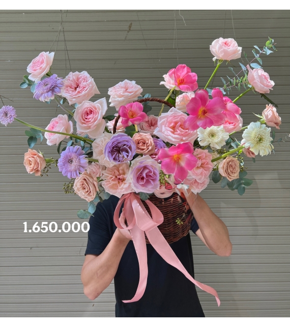  “Quý Tinh Hoa – Elegant Blossom”