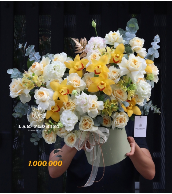 “Golden Harmony – Hòa Sắc Kim Ân”