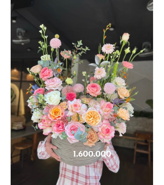 Hộp Hoa “Sắc Hồng Dịu Ngọt”