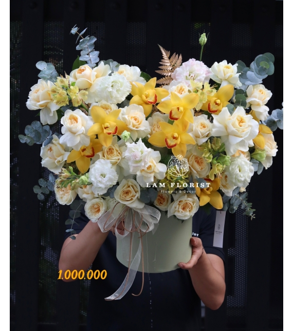 “Golden Harmony – Hòa Sắc Kim Ân”