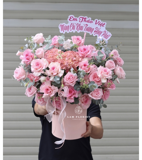 🌸 HỘP HOA HỒNG NGỌT NGÀO – GỬI TRỌN YÊU THƯƠNG 🌸