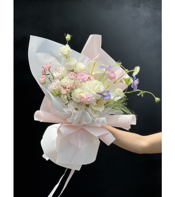 Whispering Clouds - Những Đám Mây Thì Thầm