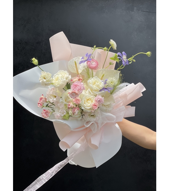 Whispering Clouds - Những Đám Mây Thì Thầm