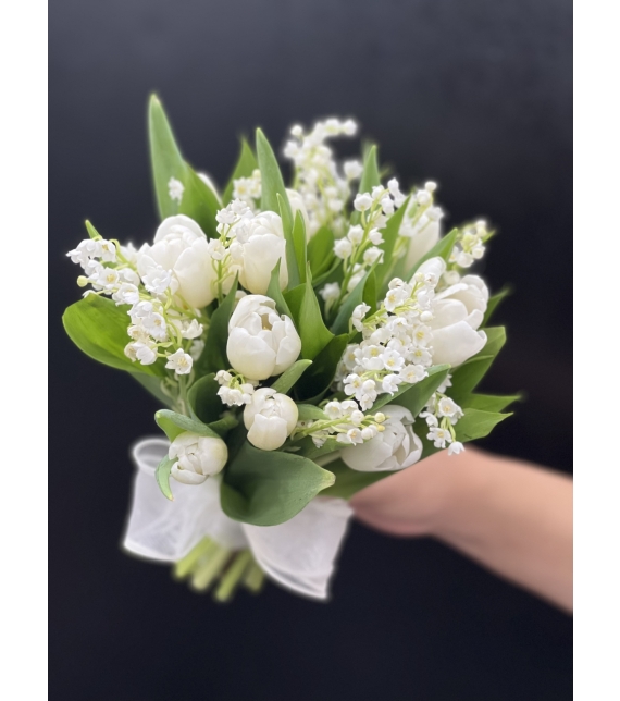 Bó Hoa Cưới Linh Lan & Tulip Trắng – Tinh Khôi Vĩnh Cửu