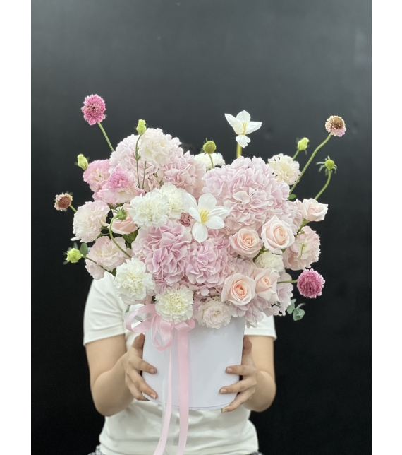 “Ngọt Ngào Sắc Hồng”