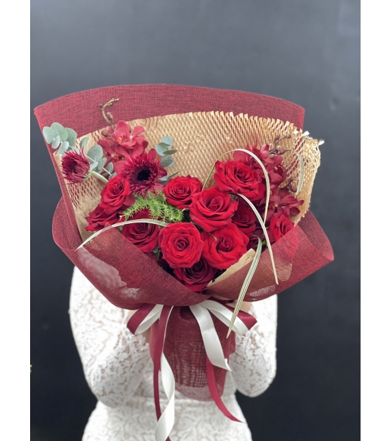 “Red Passion – Đam Mê Đỏ”