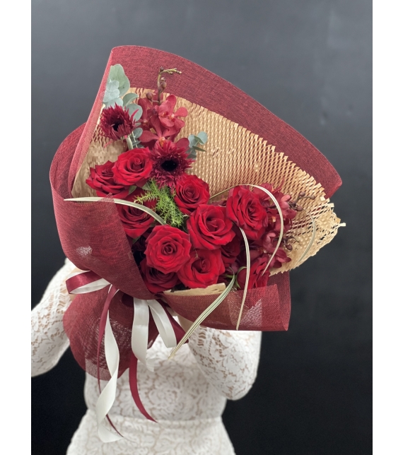 “Red Passion – Đam Mê Đỏ”