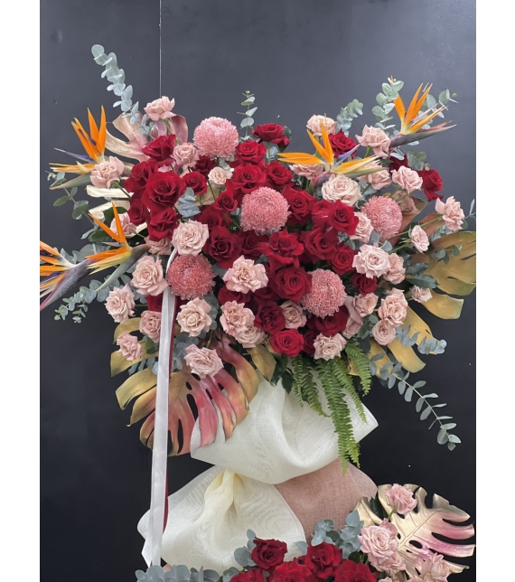 “Hồng Vinh Thịnh Đạt”