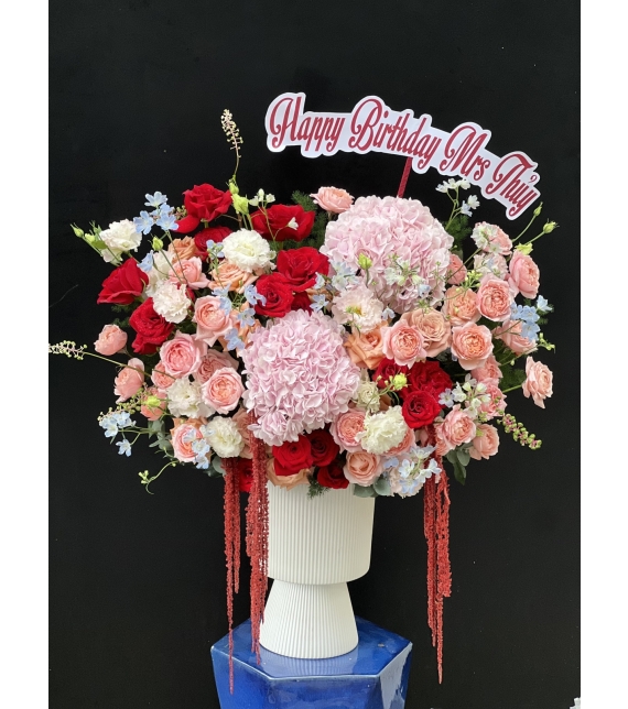 “Quý Phái Nồng Nàn”